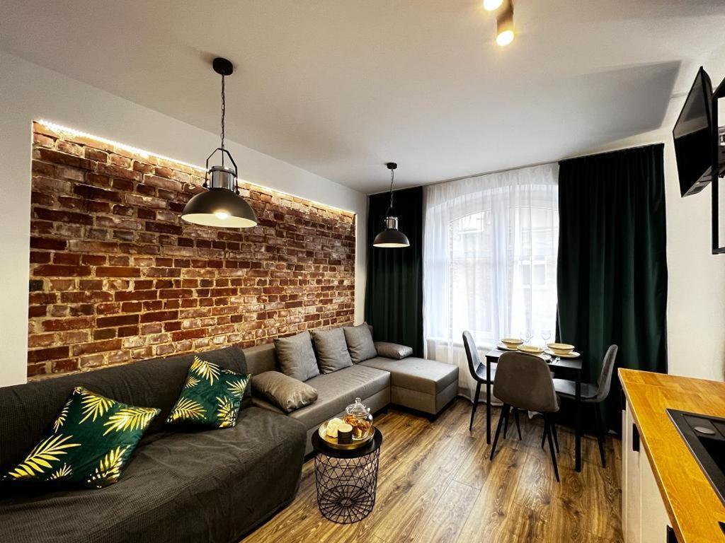Kosciuszki Cozy Apartments Centrum كاتوفيتسه المظهر الخارجي الصورة